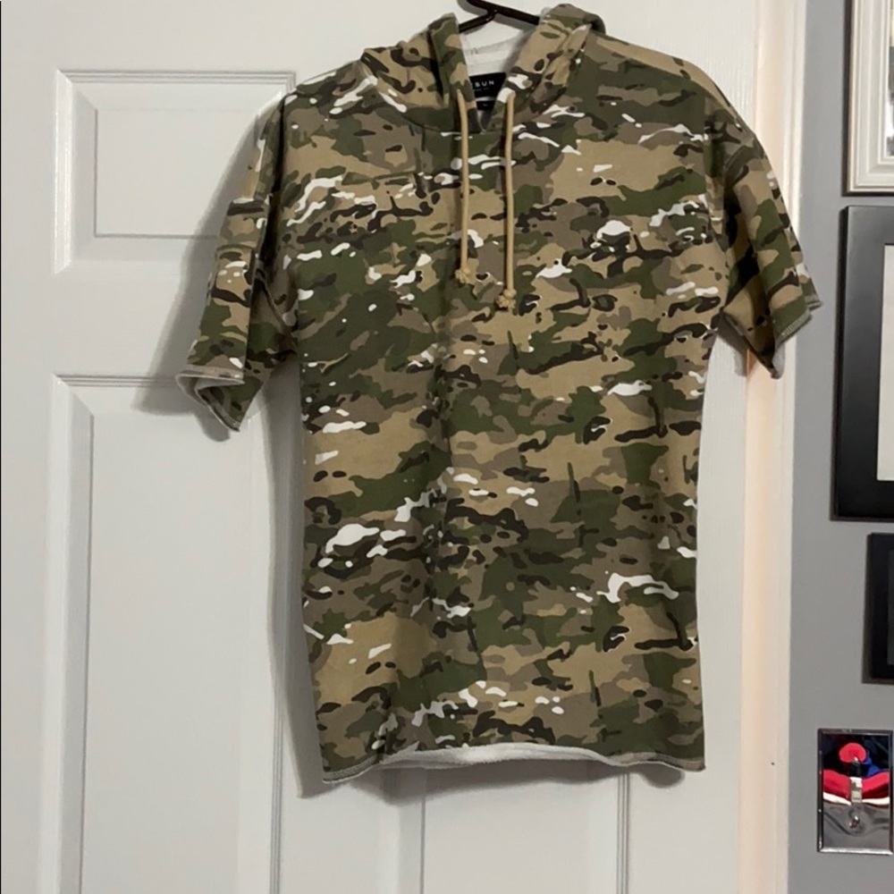 Short sleeve hoodie from Pacsun